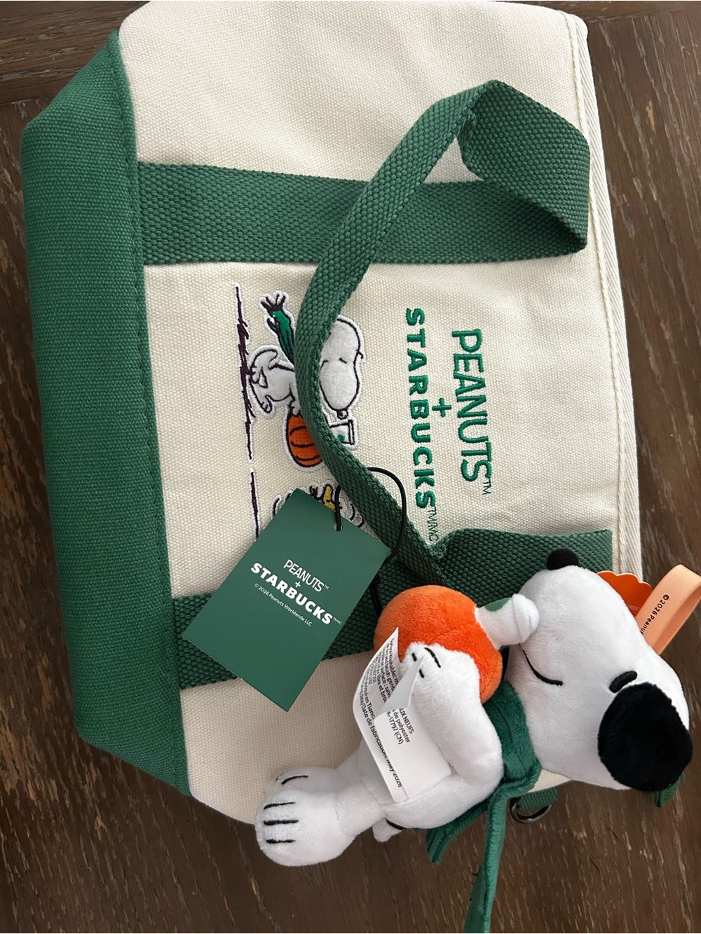 Starbucks Cream and Green Peanuts Canvas Mini Tote with Snoopy Charm